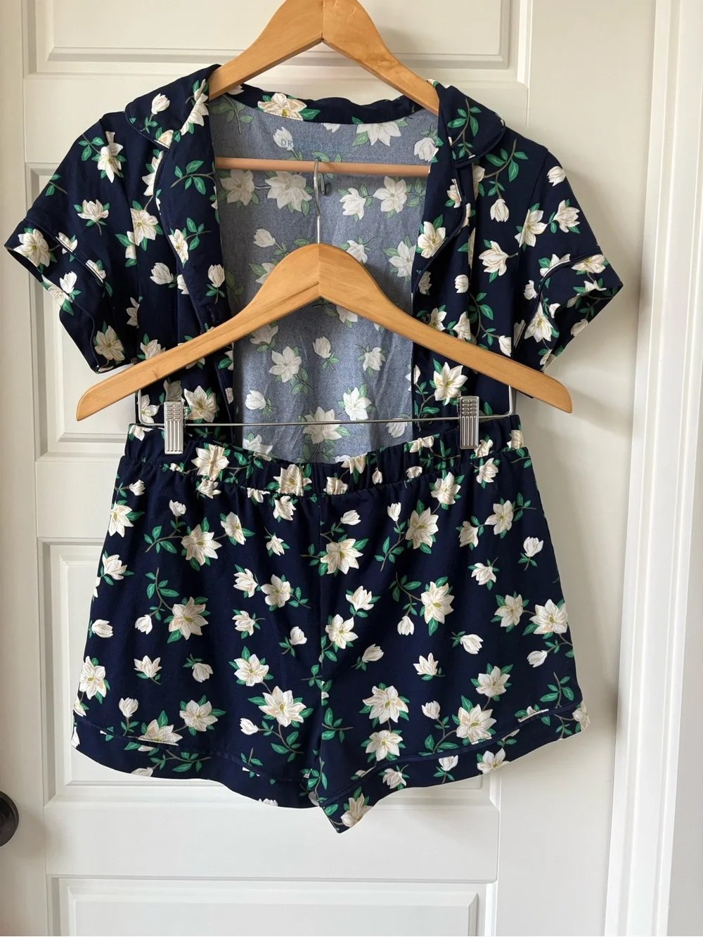 Draper James Navy Magnolia Print Short-Sleeve Button Front Pajama Short Set Sz S